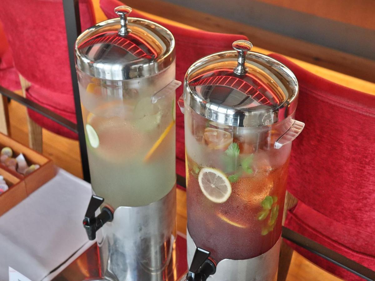 Hotel Cocktailstay Naha Exteriör bild